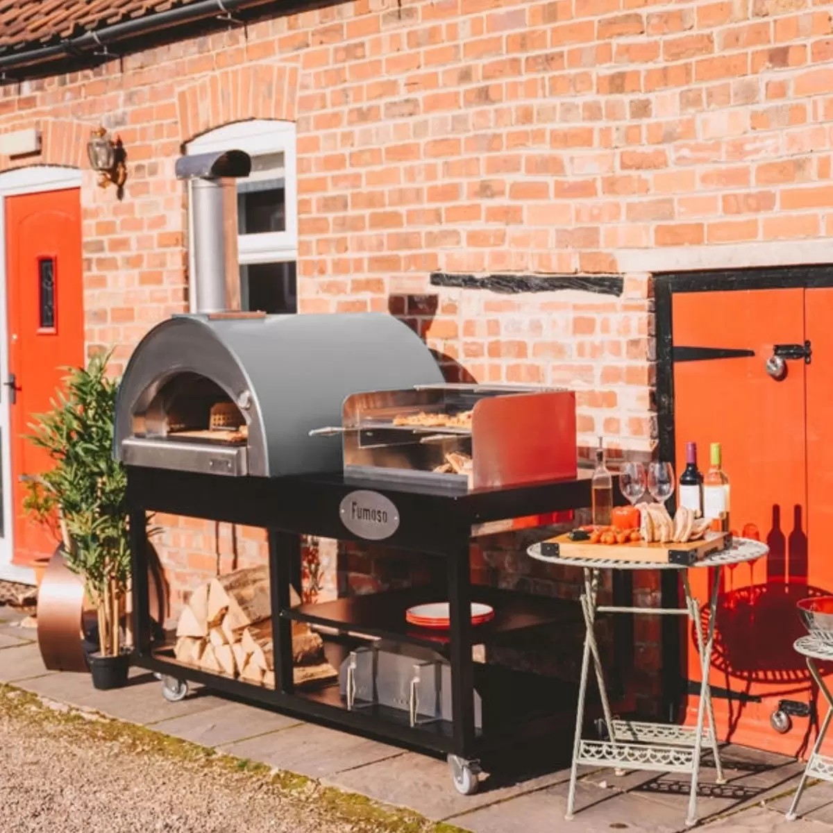Alpha Pro Grande Fumoso Wood-Fired Pizza Oven and BBQ Grill Bundle in 4 Colours + Cover - Image 4