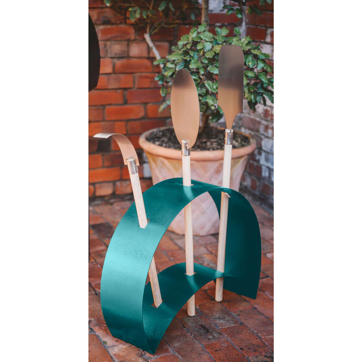 Alpha Pro Grande Fumoso Wood-Fired Pizza Oven and BBQ Grill Bundle in Teal Blue + Cover - Image 5