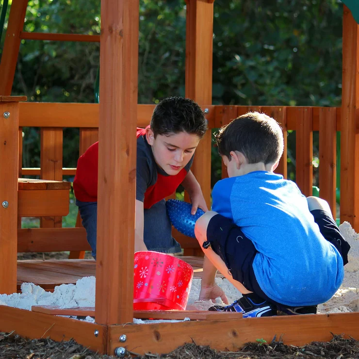Backyard Discovery Skyfort II Playcentre (3-10 Years) - Image 8