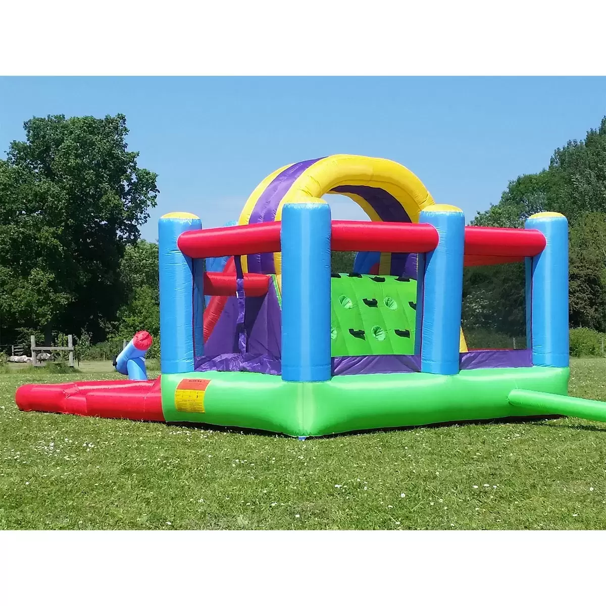 BeBop 7ft 9" Total Wipeout Bouncy Castle and Water Slide (3-10 Years) BeBoP Total Wipeout Bouncy Castle and Inflatable Water Slide Combo  - Image 4