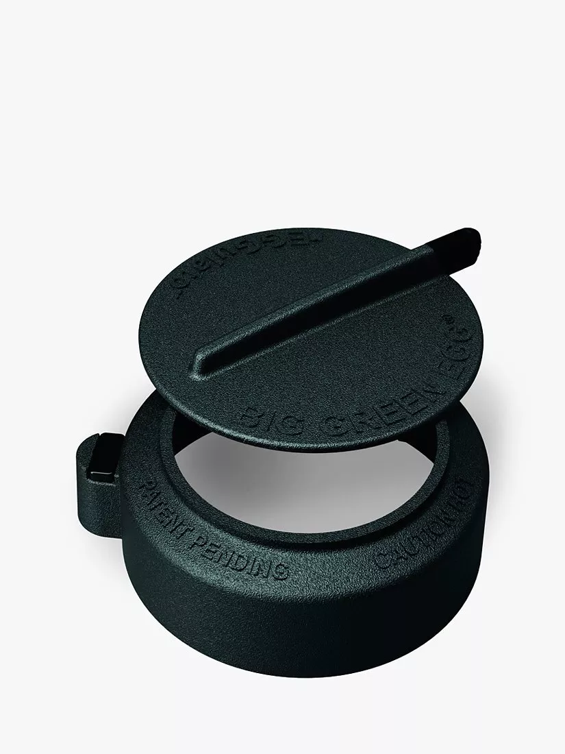 Big Green Egg MiniMax BBQ with ConvEGGtor & Cover - Image 3