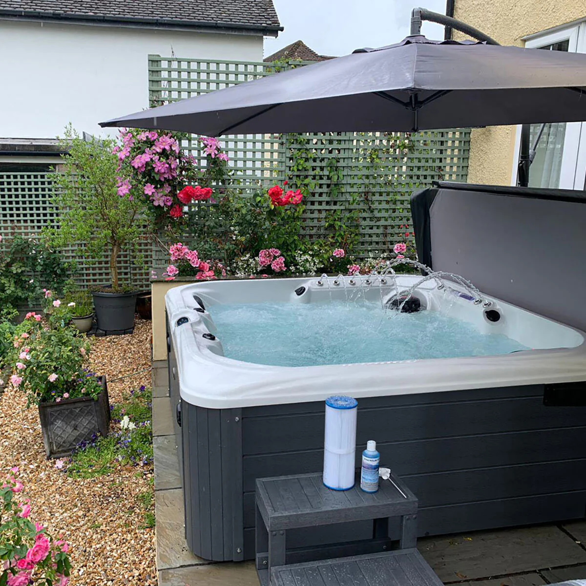 Blue Whale Spa San Julien 89-Jet 5 Person Hot Tub in White - Delivered and Installed - Image 4