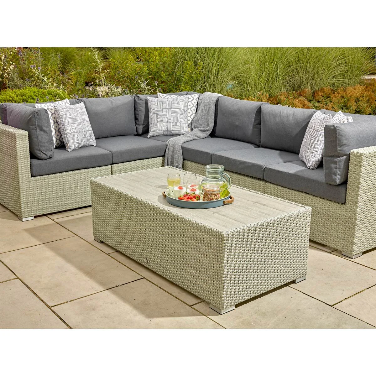 Bramblecrest Kingscote Rattan Deep Seating Corner Sofa Patio Set in Cloud Grey - Image 3