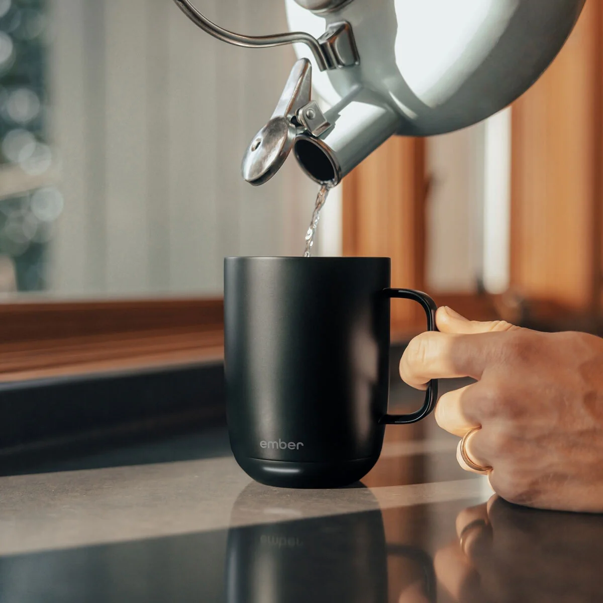 Ember Mug² 14oz Temperature Control Ceramic Mug, Black - Image 5
