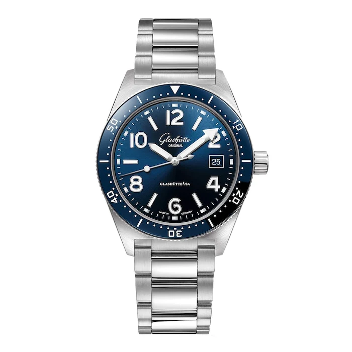 Glashutte Original Automatic Men’s Watch with Blue Material Dial, Stainless Steel Case & Bracelet, 200m Water Resistant / 1-39-11-09-81-70