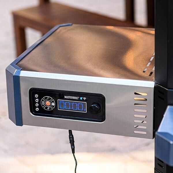 Masterbuilt Gravity Series® 1050 Digital Charcoal Grill + Smoker MB20041320 - Image 4
