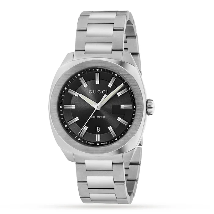 Gucci Quartz 149mm Men’s Watch with Black Material Dial, Stainless Steel Case & Bracelet, 100m Water Resistant / YA142301