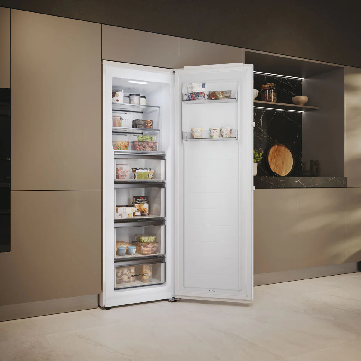 Haier H4F272WEH1K, InstaSwitch Freezer, E Rated in White - Image 2