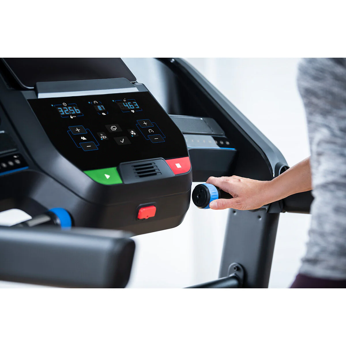 Horizon Fitness T202 AtZone Treadmill - Image 7