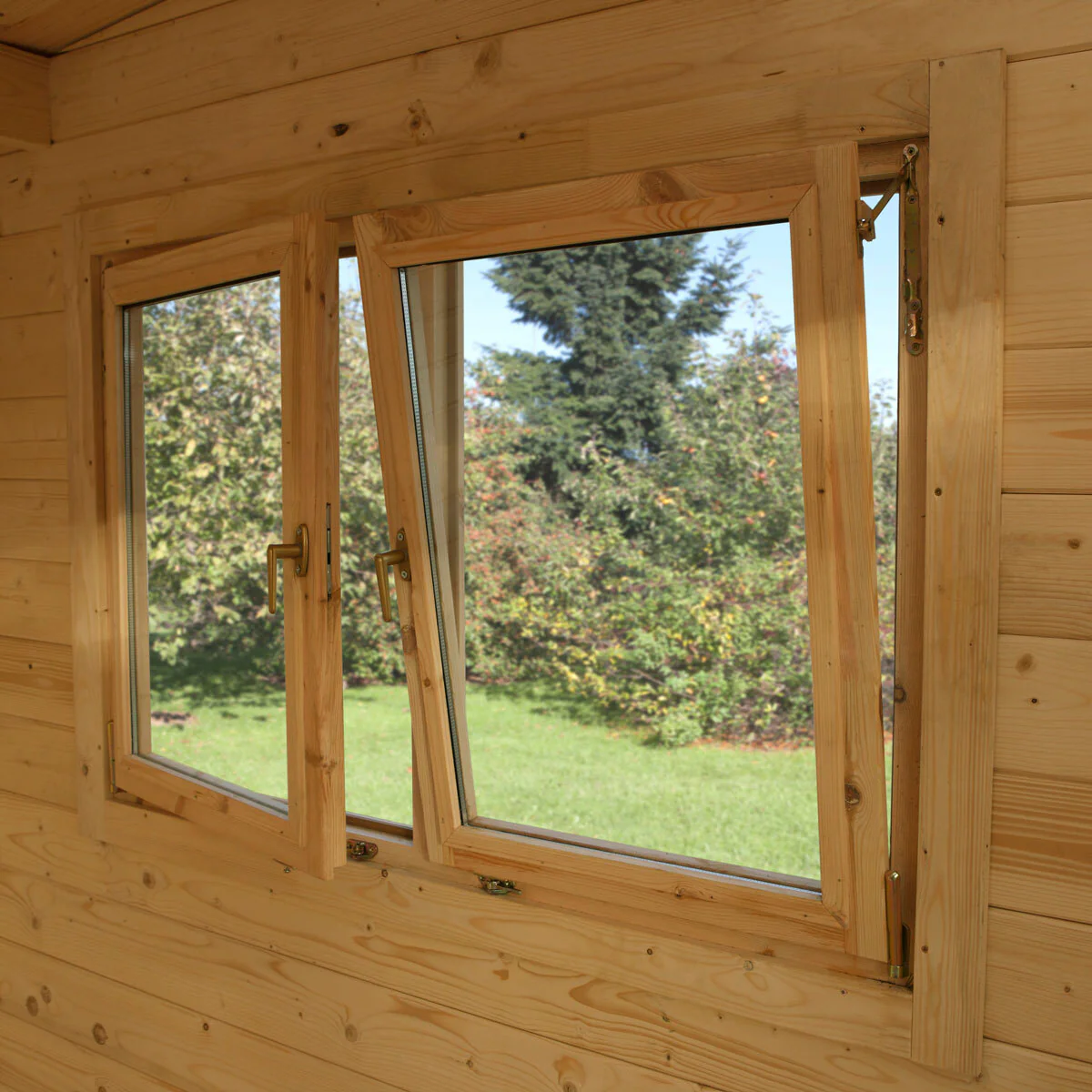 Installed Forest Garden Melbury 45mm Log Cabin 13ft 1" x 9ft 8" (4 x 3 m) - Image 6
