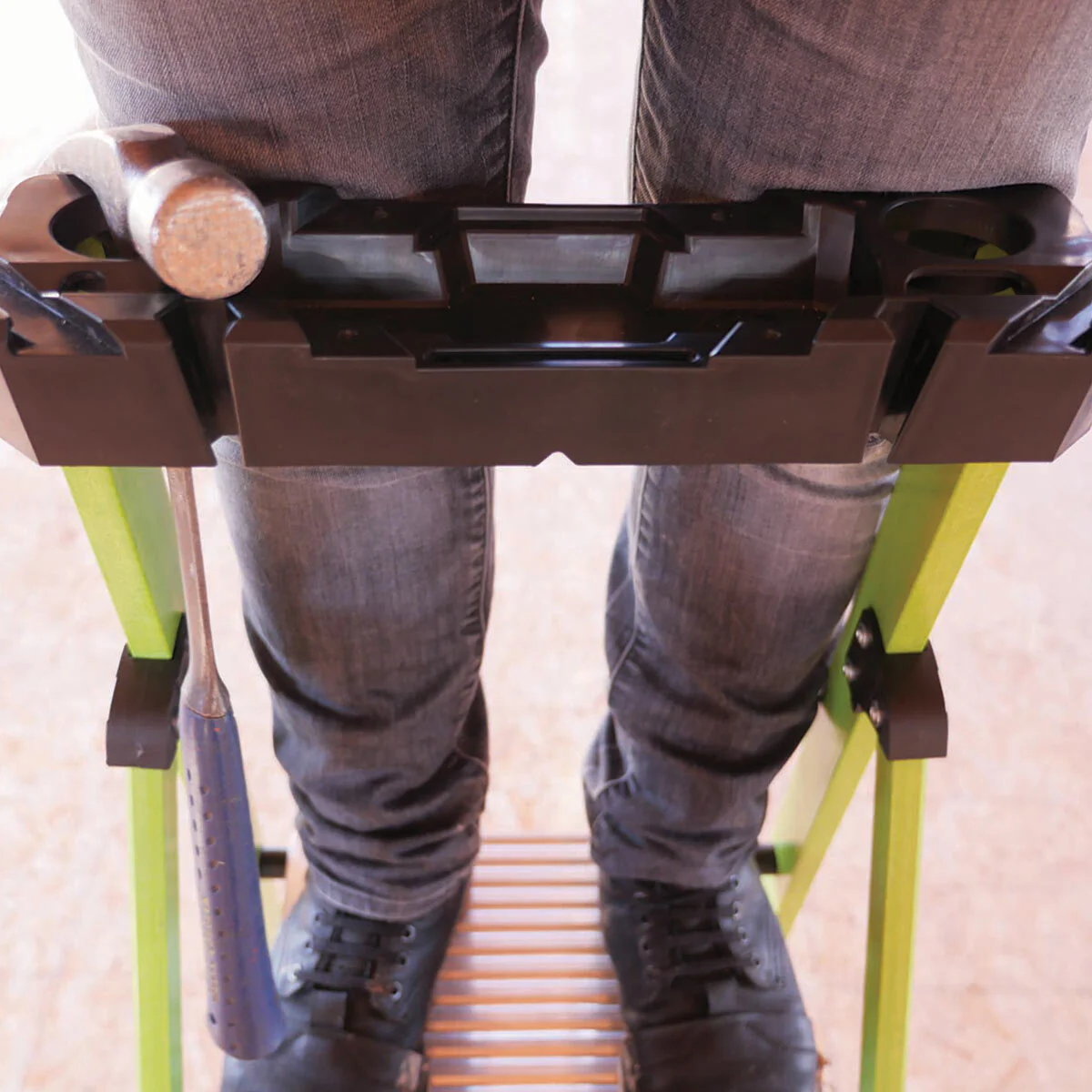 Little Giant 6 Tread Mighty Lite Multi-purpose Step Ladder - Image 5