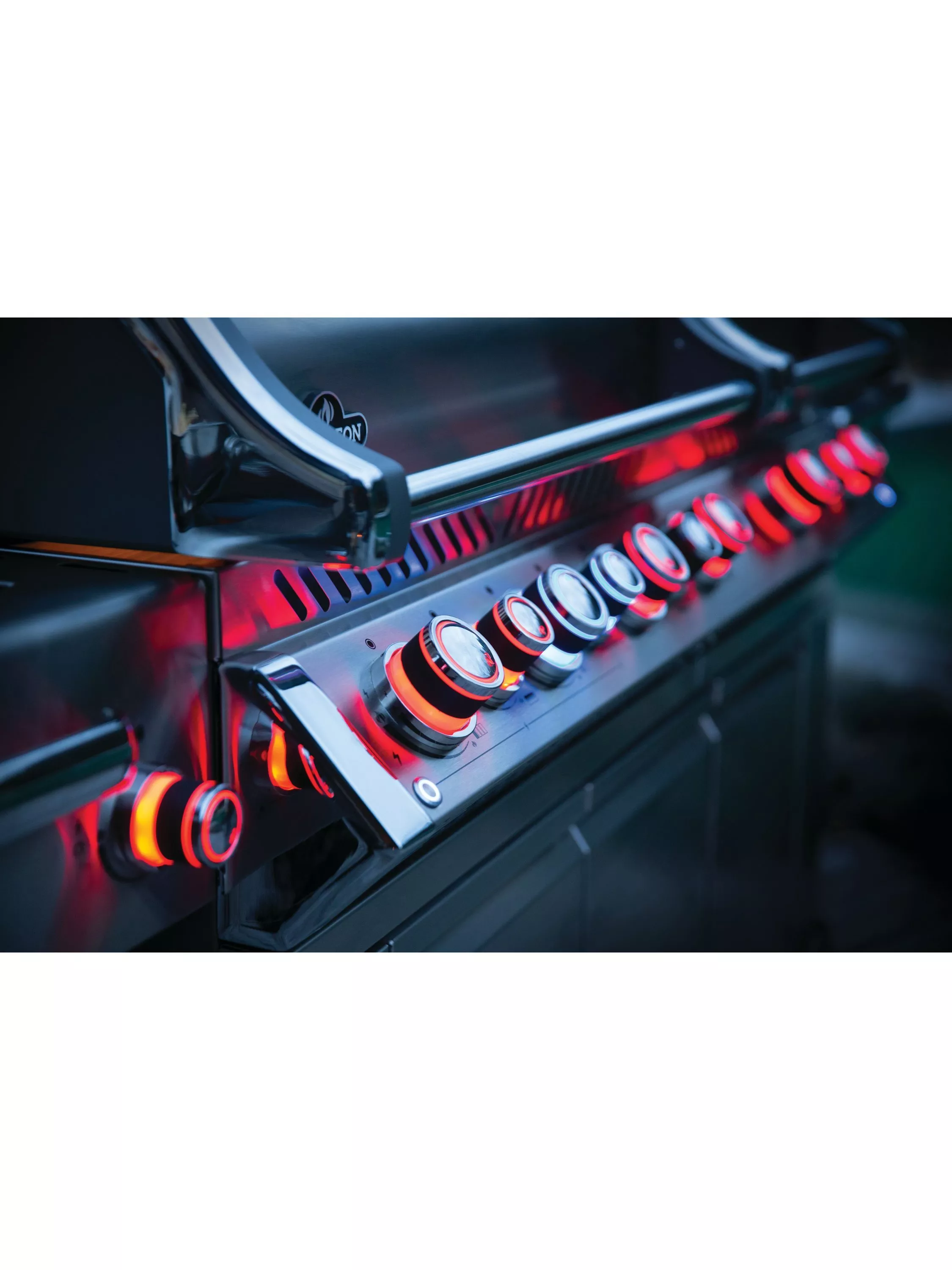 Napoleon Prestige Pro 825 Stainless Steel 10-Burner Gas BBQ - Image 3