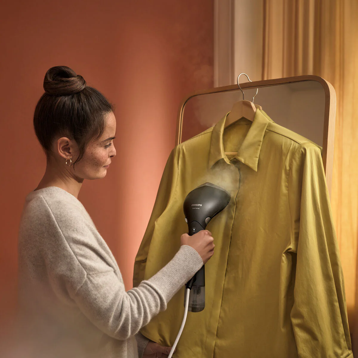 Philips 7000 Series Garment Steamer, STH7040/80 - Image 5