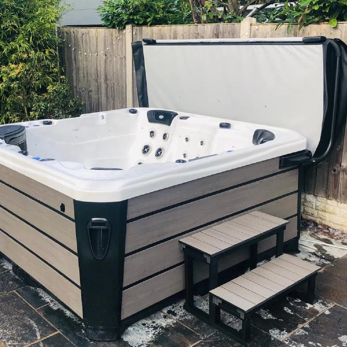 Platinum Spas VX2 Hot Tub Cover Lifter - Image 3
