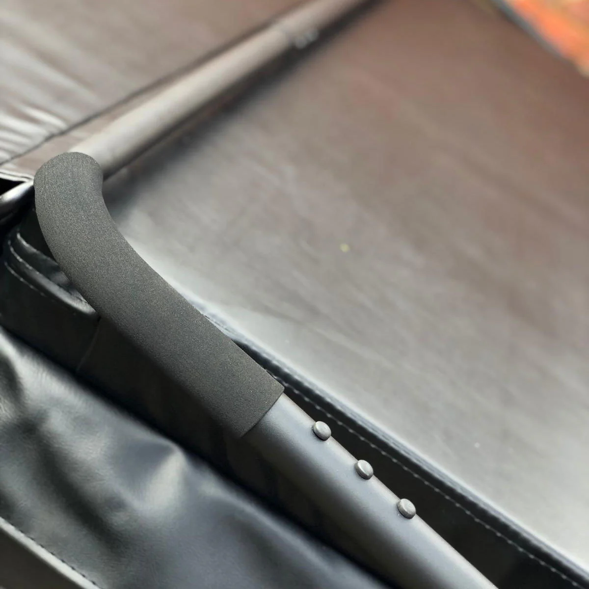 Platinum Spas VX2 Hot Tub Cover Lifter - Image 4