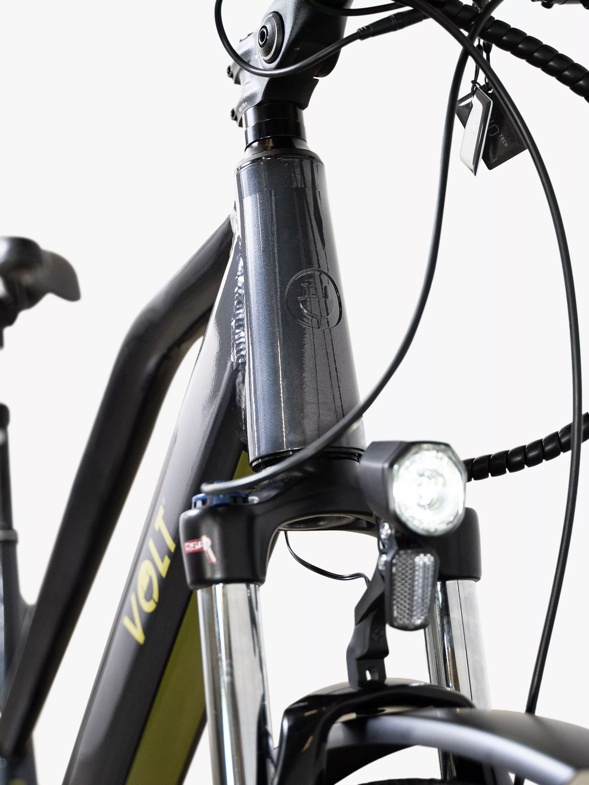 Volt Pulse Low Step Hybrid e-Bike, Space Grey - Image 6