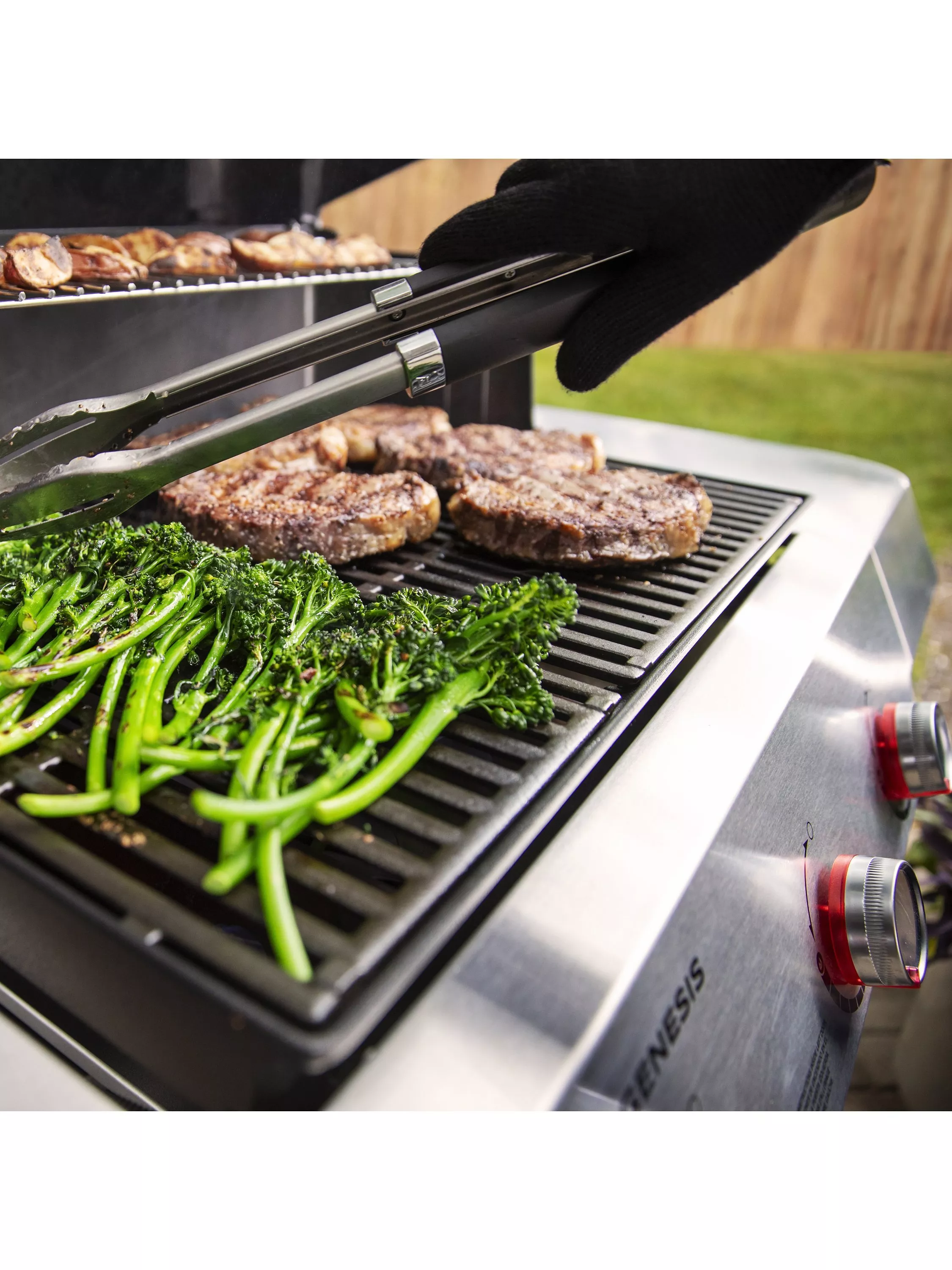 Weber Genesis E-315 3-Burner Gas BBQ - Image 5