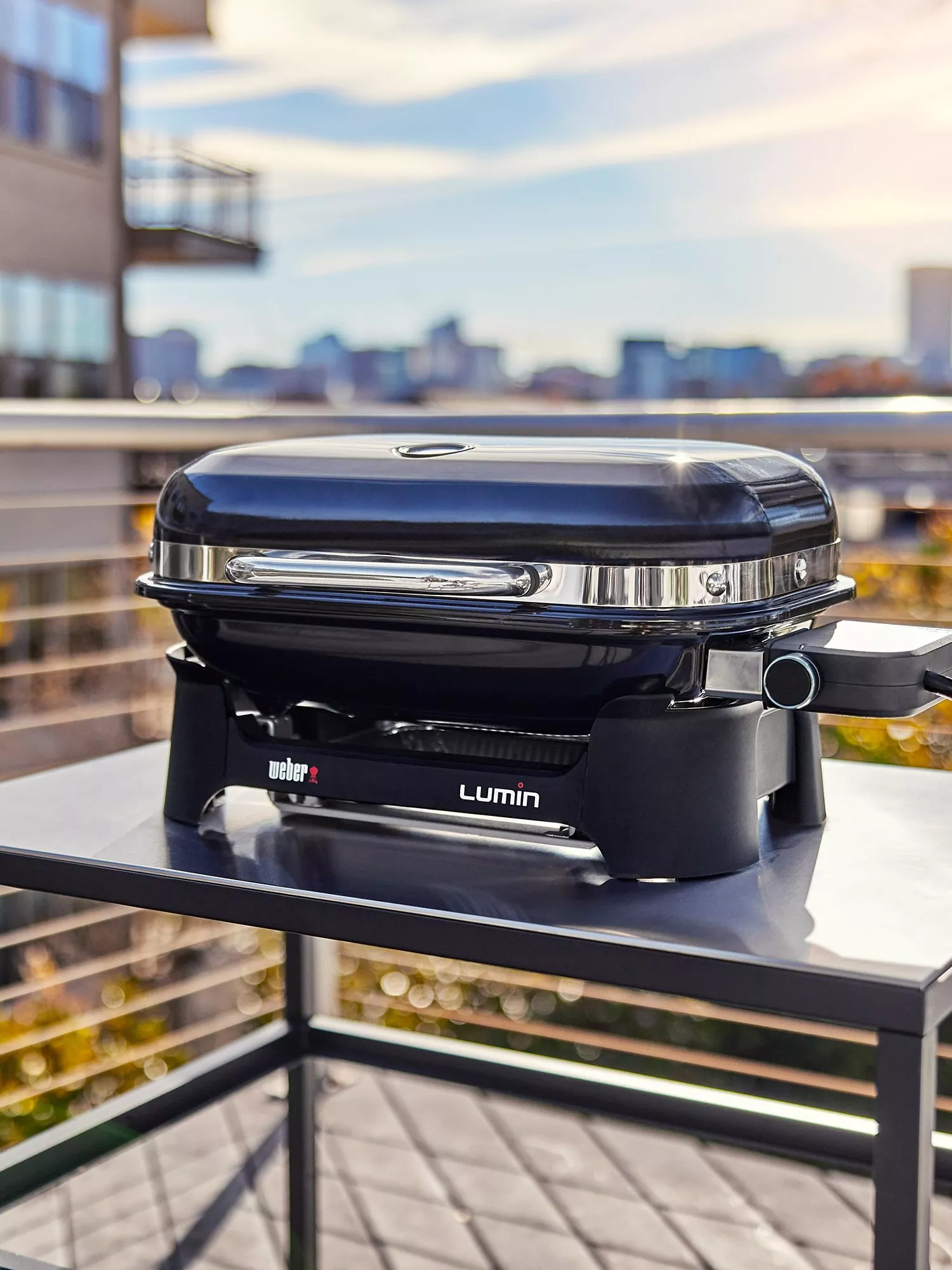 Weber Lumin Compact Electric BBQ, Black - Image 6