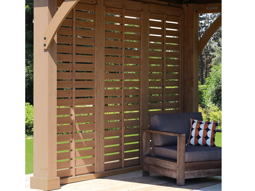 Yardistry 12ft x 12ft (3.7 x 3.7m) Cedar Gazebo with Privacy Wall & Aluminium Roof - Image 6
